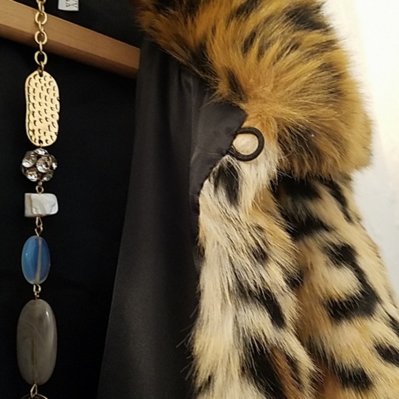 Leopard jacket - Picture 4 of 7